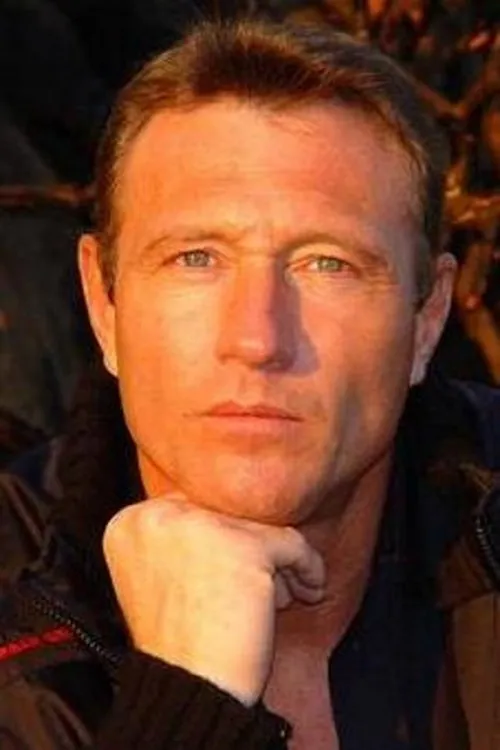 Dina Jewel ha trabajado con Pascal St. James en 2 ocasiones