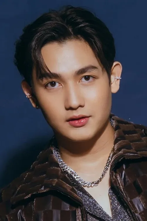 ????? ???????????? ha trabajado con Passatorn Koolkang en 1 ocasiones