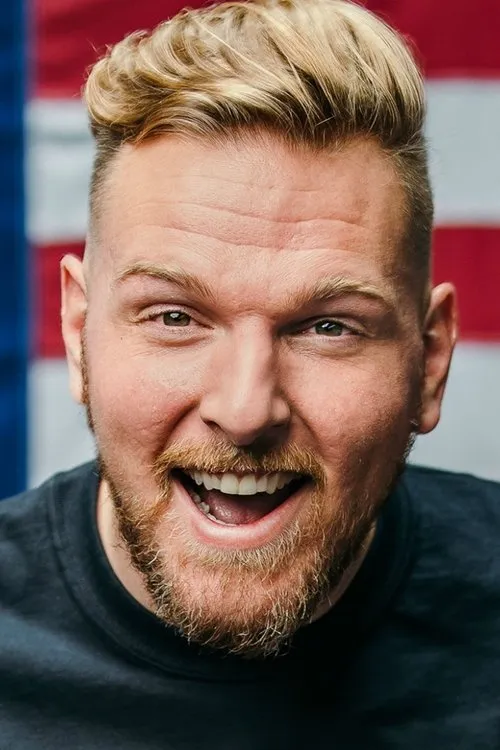 Pat McAfee interpretando a Self