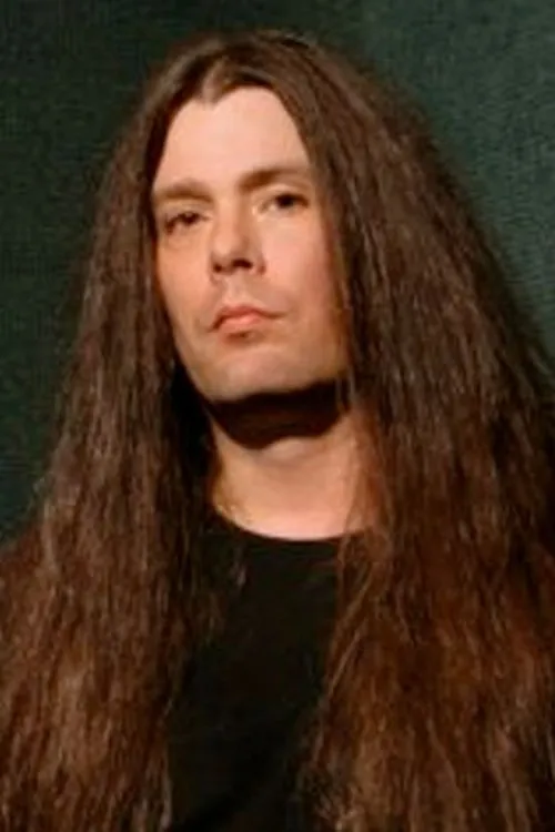 Pat O'Brien interpretando a Himself / Guitar