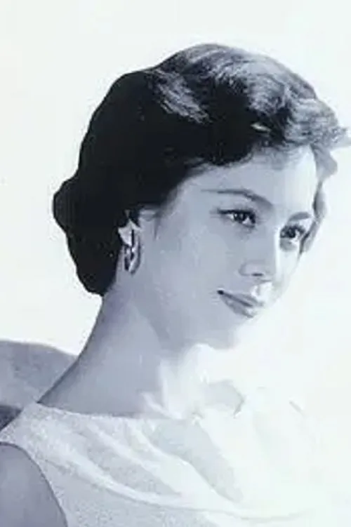 Patricia Lam Fung interpretando a