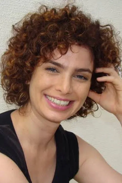 Patrícia Lucchesi interpretando a Ana