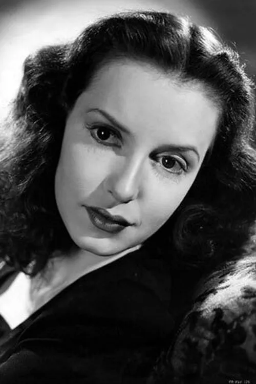 Patricia Plunkett interpretando a Rosie