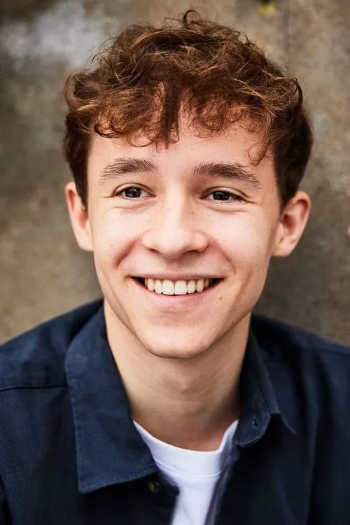 Paul Ahrens — personaje: Simon Schneider