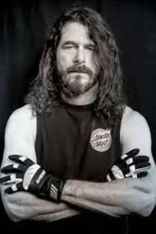 Paul Bostaph interpretando a Self - Drums