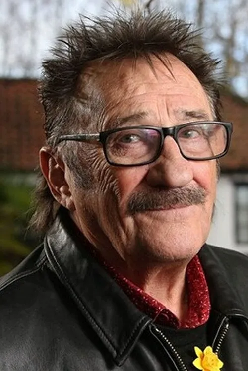 Paul Chuckle — personaje: Himself