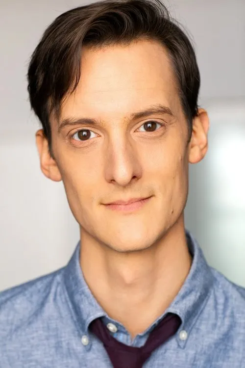 Paul Culos interpretando a Sheep