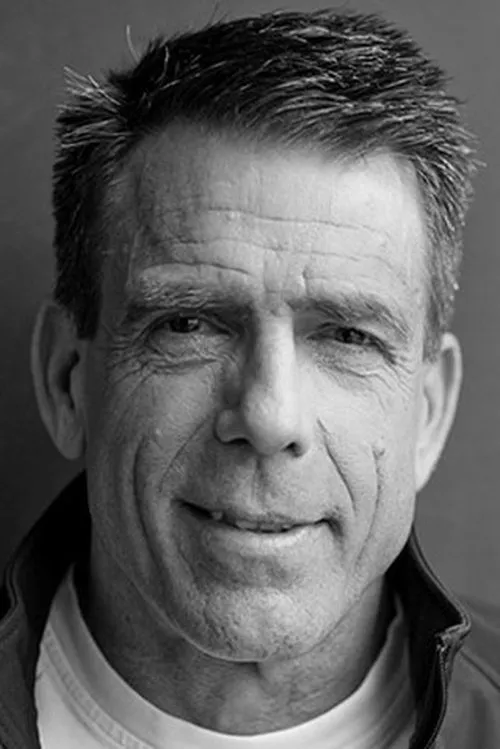 Gloria Charles ha trabajado con Paul Kratka en 3 ocasiones