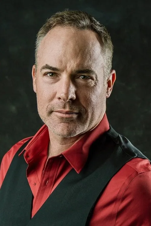 Michael R. Tweedy ha trabajado con Paul Pavelski en 1 ocasiones