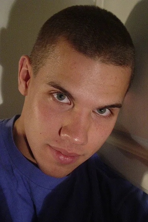 Keegan Adams ha trabajado con Paul Pratt en 3 ocasiones