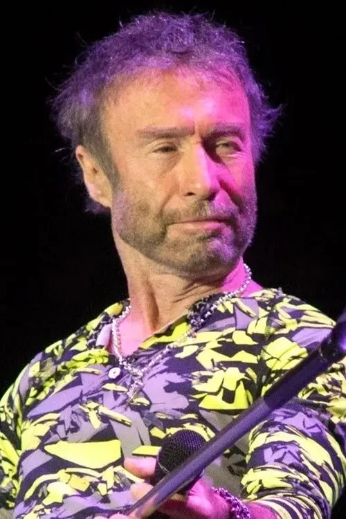 Paul Rodgers interpretando a 