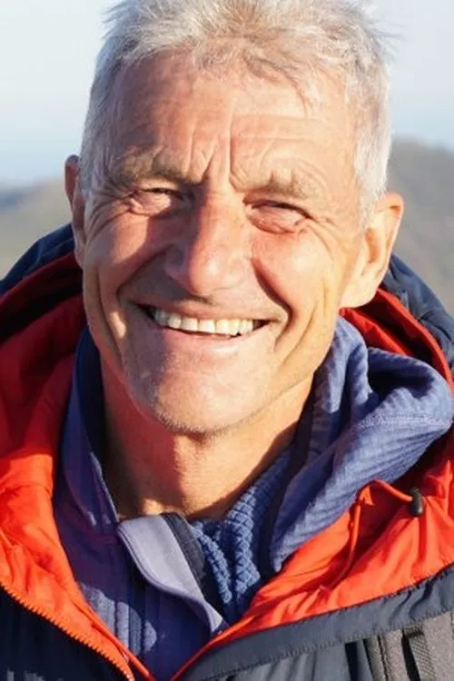 Paul Rose — personaje: Self - Presenter