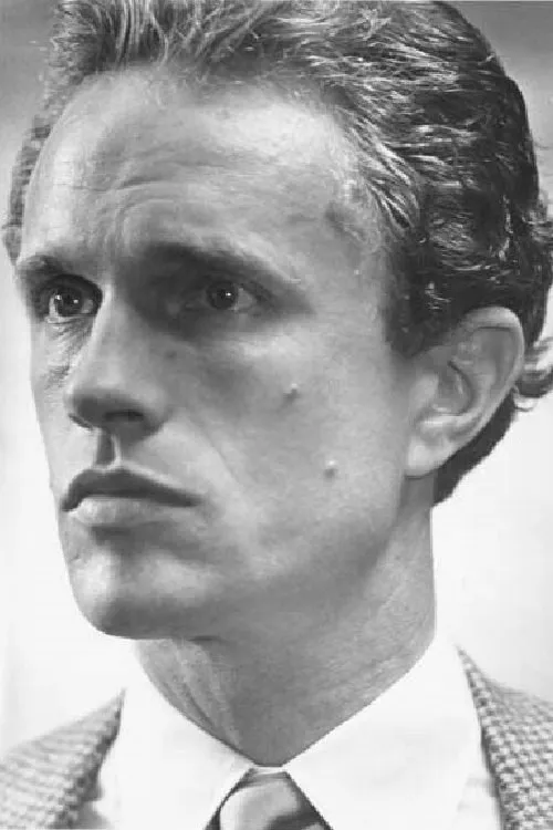 Paul Rudd interpretando a Gary Aronson