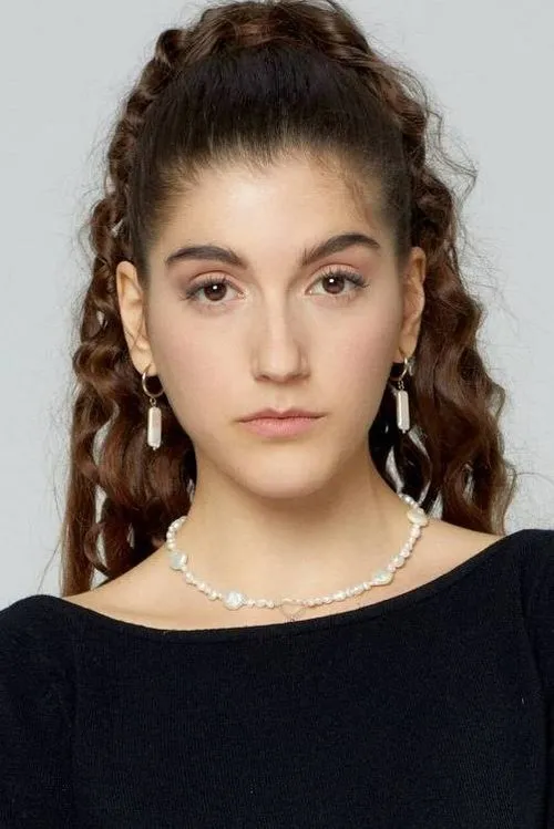 Naira Lleó ha trabajado con Paula Losada en 1 ocasiones