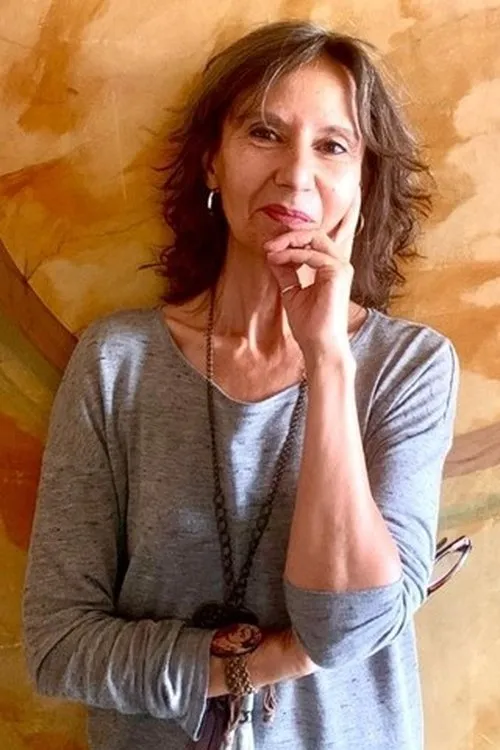 Paula Seabra interpretando a Maria Antónia