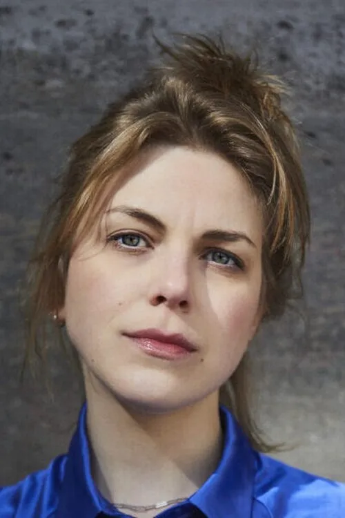 Paula Thielecke interpretando a Katharina von Lieven