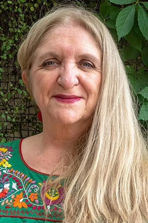 Claudio Espinoza ha trabajado con Paulina Hunt en 1 ocasiones