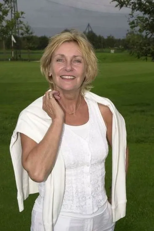 Pauline van Rhenen en su biografía y filmografía