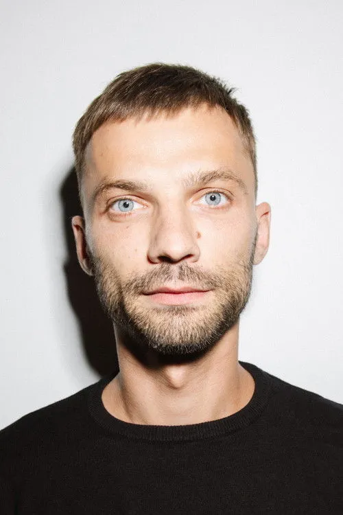 Roberta Sirgedaite ha trabajado con Paulius Pinigis en 1 ocasiones