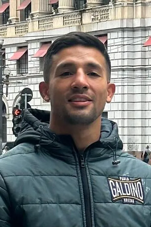 Paulo Cesar Galdino interpretando a Self