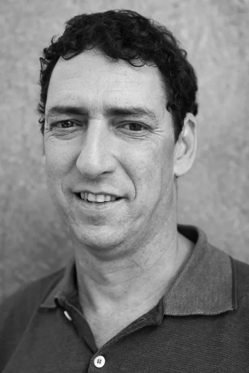 Paulo Vinícius Coelho — personaje: Self