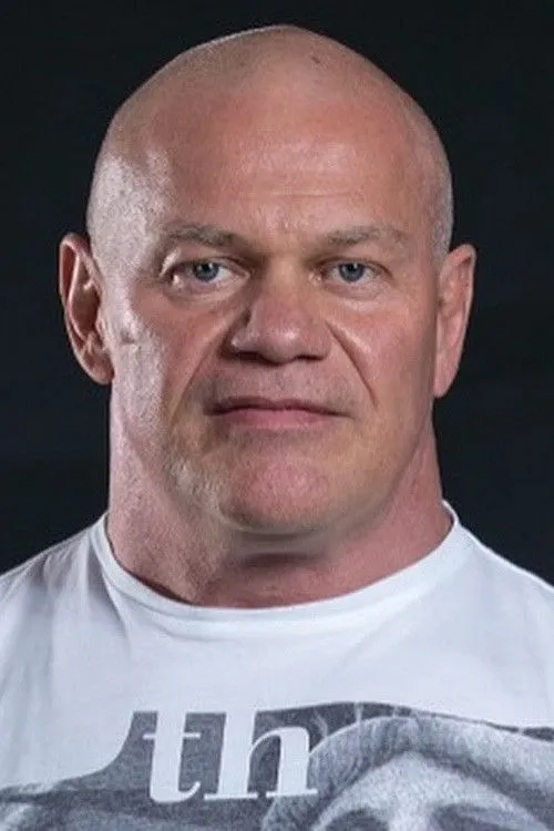 ???? ?????? ha trabajado con Pavel Badyrov en 1 ocasiones