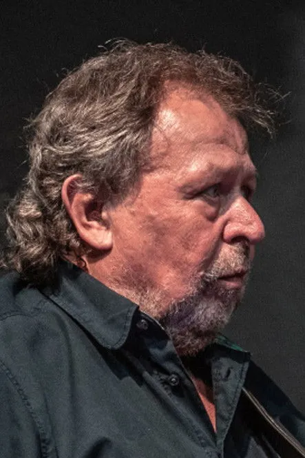 Josef Vodrlind ha trabajado con Pavel Fořt en 1 ocasiones