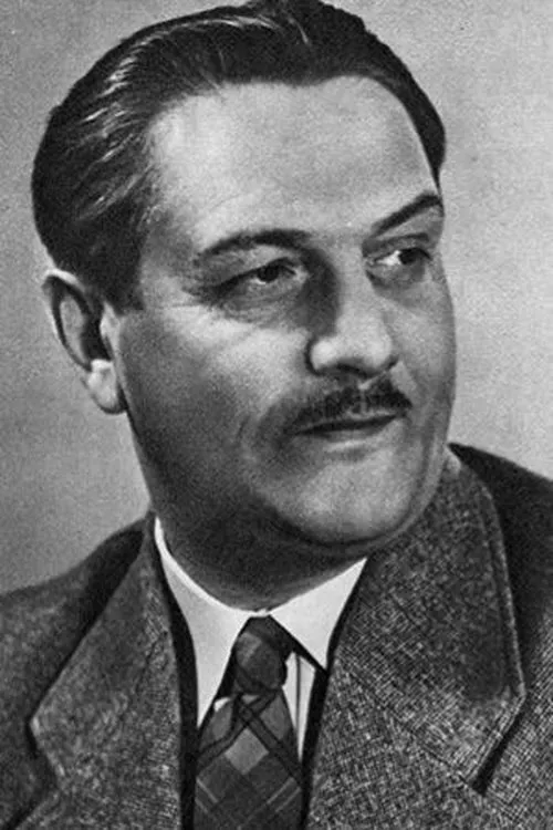 ?????? ????????? ha trabajado con Pavel Massalsky en 1 ocasiones