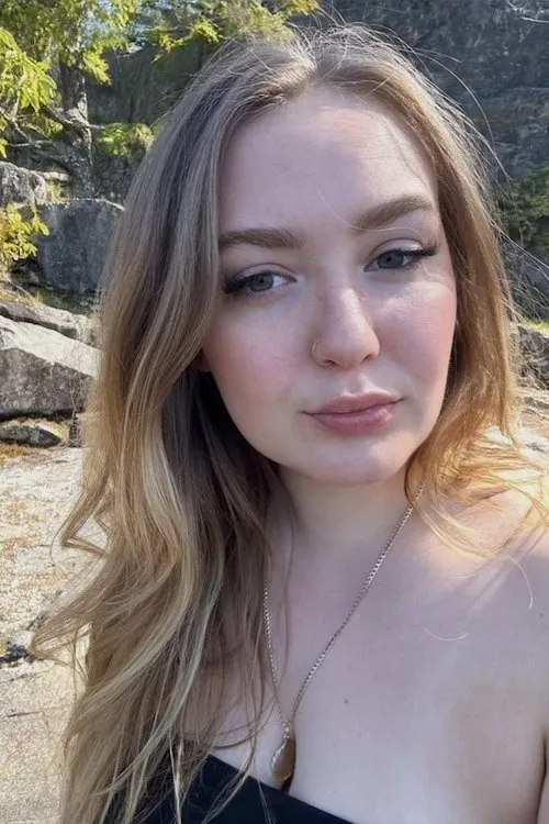 Jillian Frank ha trabajado con Payton Berg en 1 ocasiones