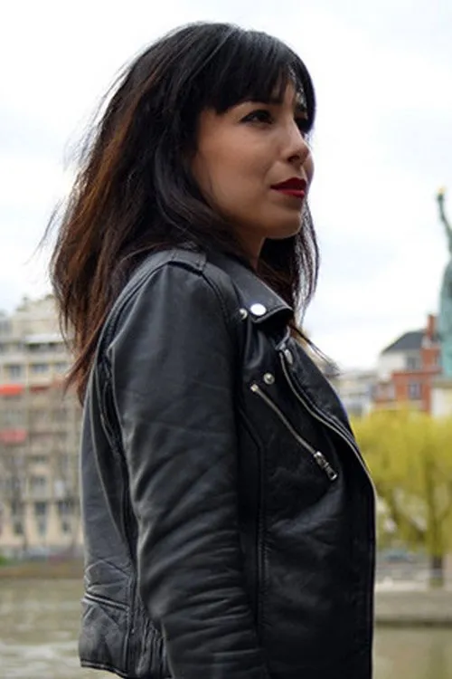 Elvira ha trabajado con PD Yasmine en 1 ocasiones