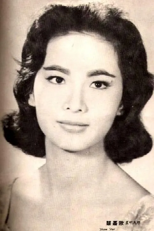 Kitty Ting Hao ha trabajado con Pearl Au Ka-Wai en 2 ocasiones