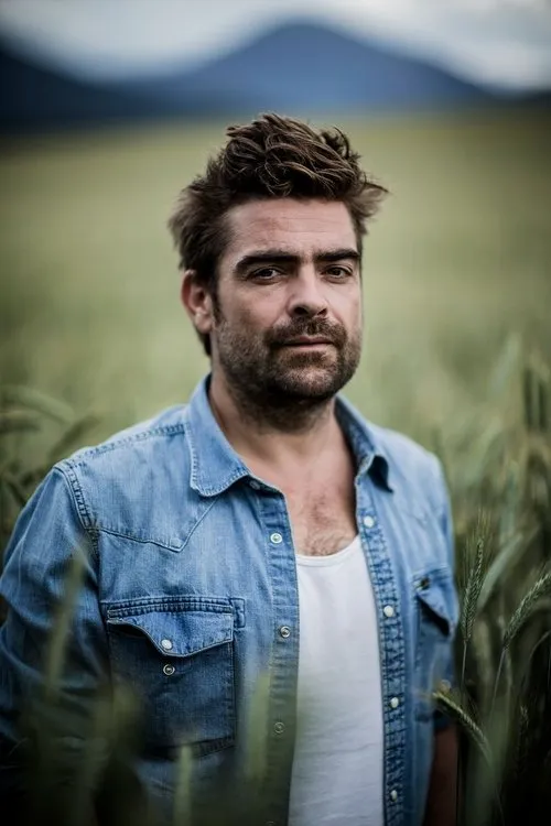 Pedro Elias — personaje: Self