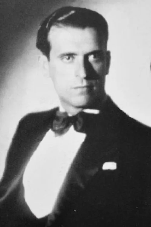 Pedro Laurenz interpretando a Self