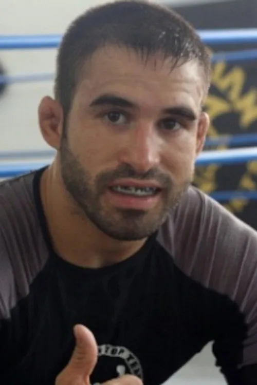 C.J. Keith ha trabajado con Pedro Nobre en 1 ocasiones