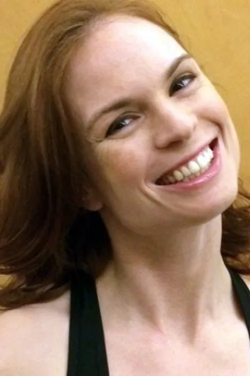 Peggy Morgan interpretando a Self