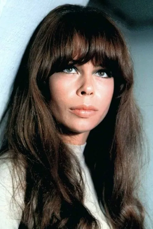 Max Bacon ha trabajado con Penny Spencer en 1 ocasiones