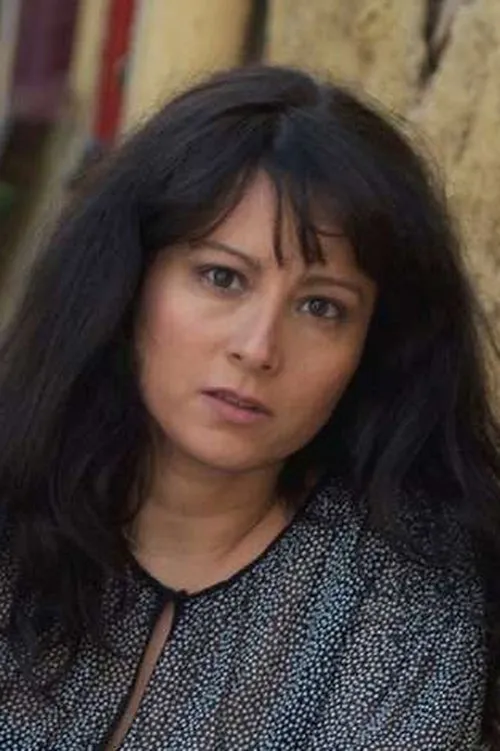 Pepi Moschovakou interpretando a Marina