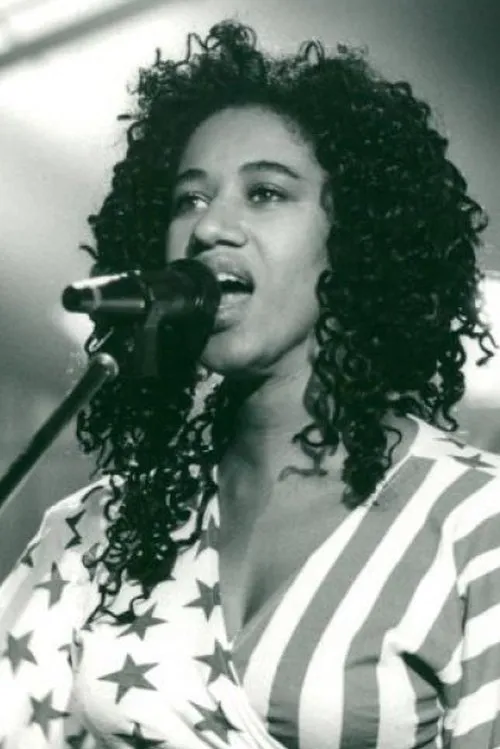 Dee C. Lee ha trabajado con Pepsi DeMacque en 1 ocasiones