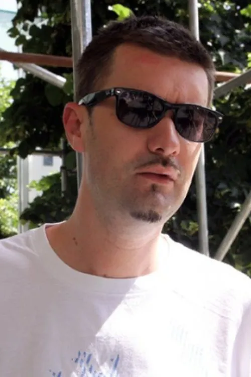 Ivan Jovic Ikac ha trabajado con Pero Radojčić Bizzo en 1 ocasiones