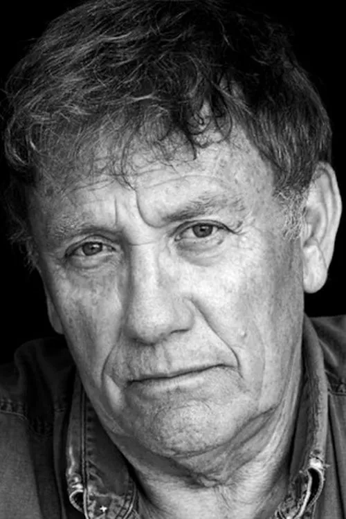 Peter Armitage — personaje: Robber