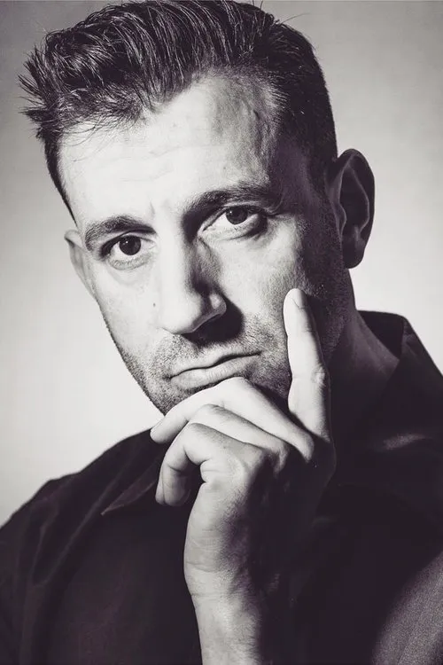 Peter Bennett interpretando a Abortionist