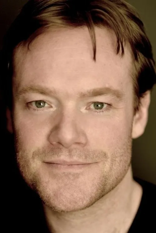 Liz Fitzgibbon ha trabajado con Peter Gaynor en 1 ocasiones