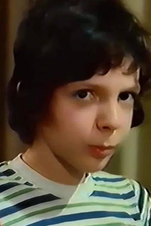 Peter Glöckner interpretando a Mischa