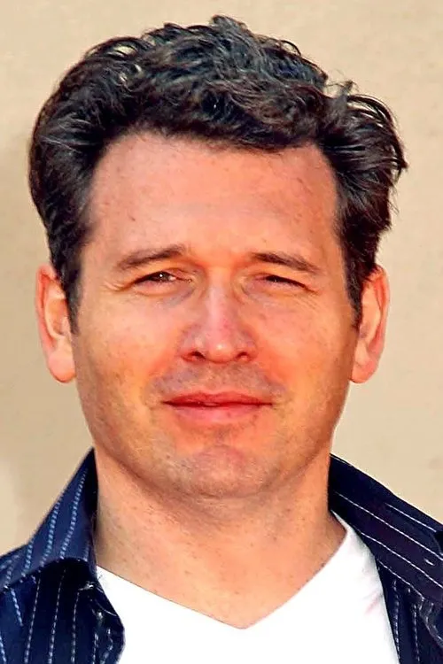 Dennis Ott ha trabajado con Peter Hewitt en 1 ocasiones