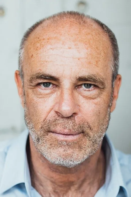 Charlotte Schwab ha trabajado con Peter Kremer en 2 ocasiones