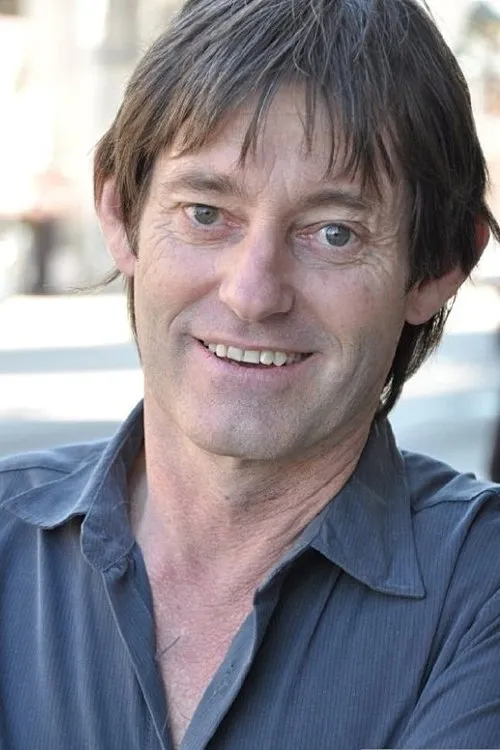 Adam Willson ha trabajado con Peter Richards en 1 ocasiones