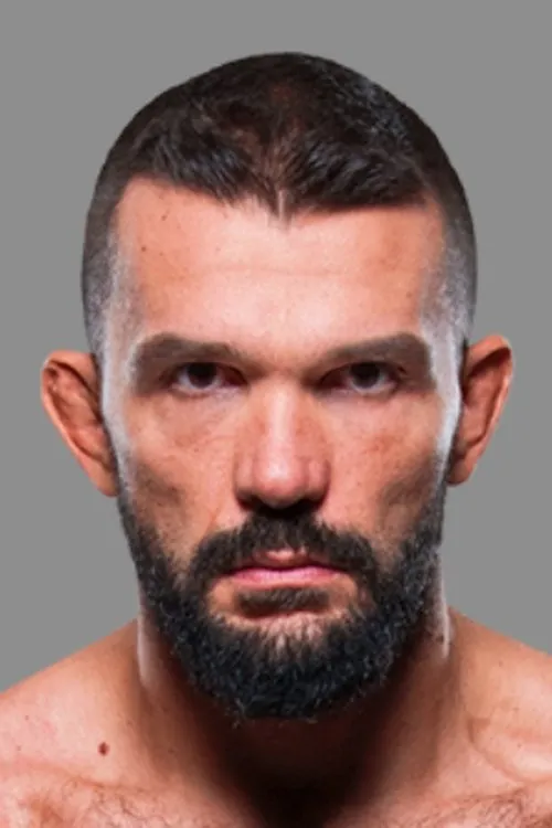 Peter Sobotta interpretando a Self