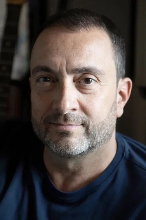 Mark Hapka ha trabajado con Peter Zizzo en 1 ocasiones