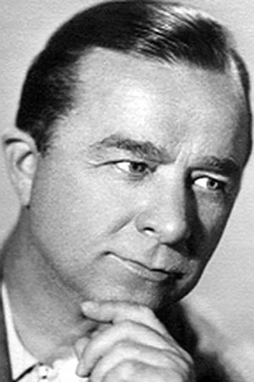 Петр Должанов en su biografía y filmografía