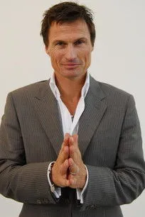Petter Stordalen en su biografía y filmografía